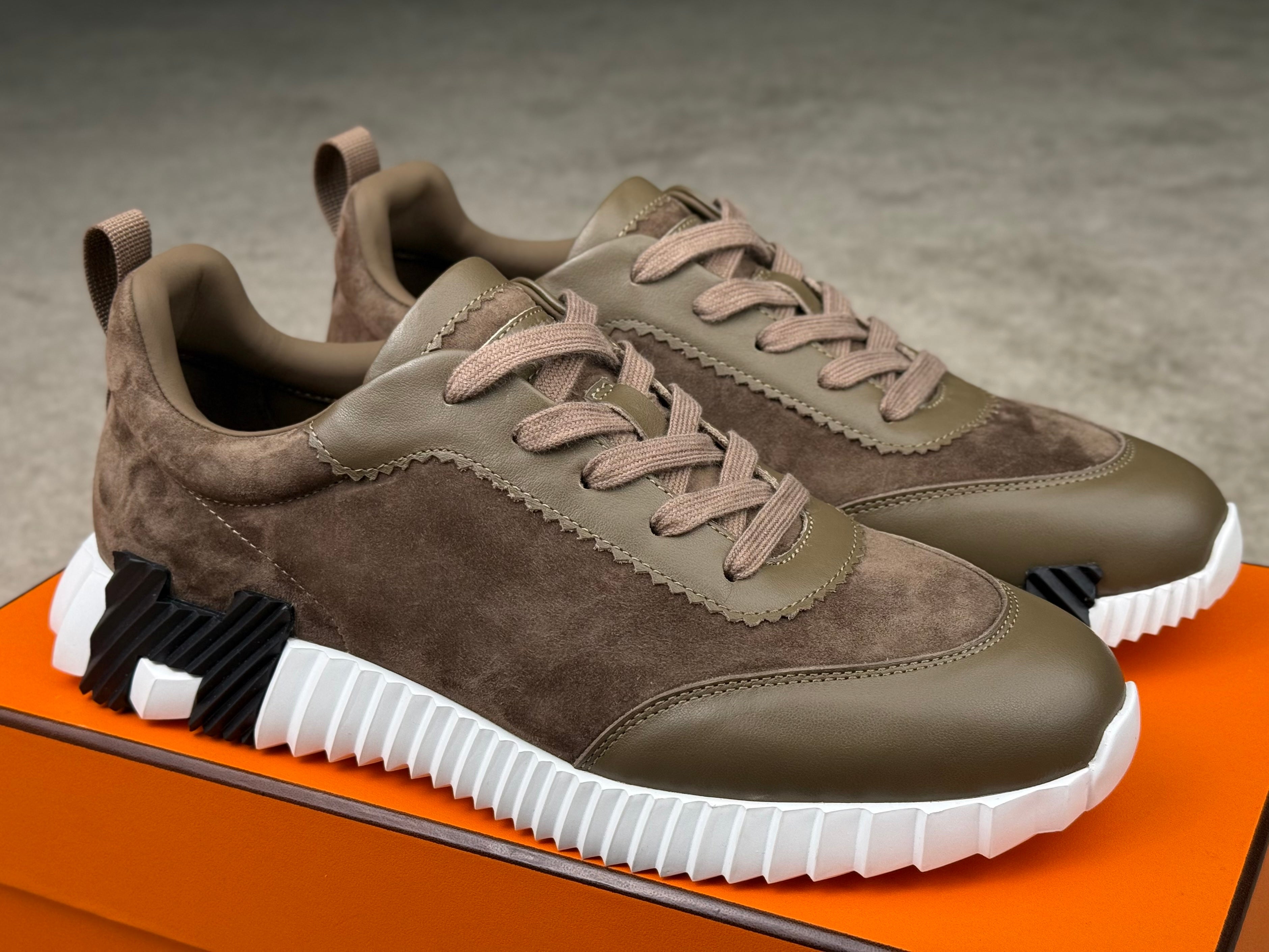 Sneakers Hrms Bouncing