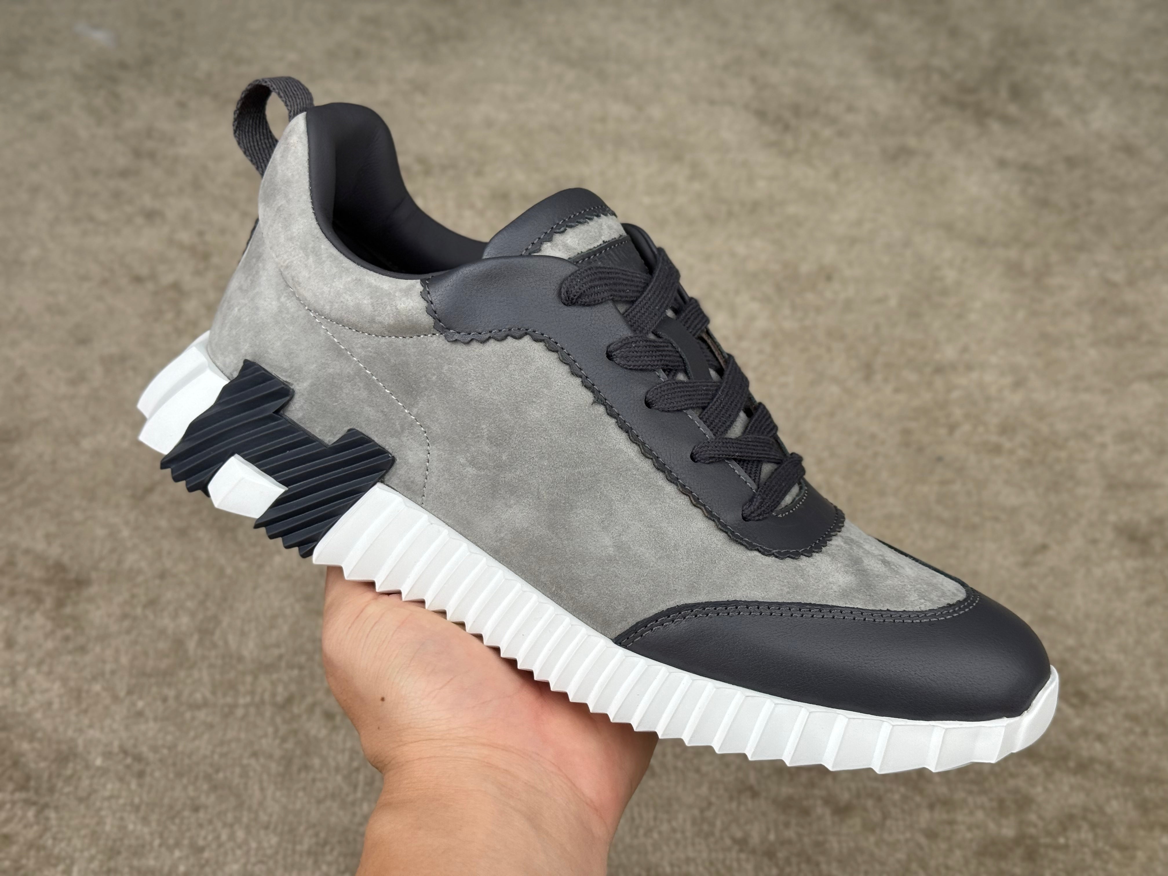 Sneakers Hrms Bouncing