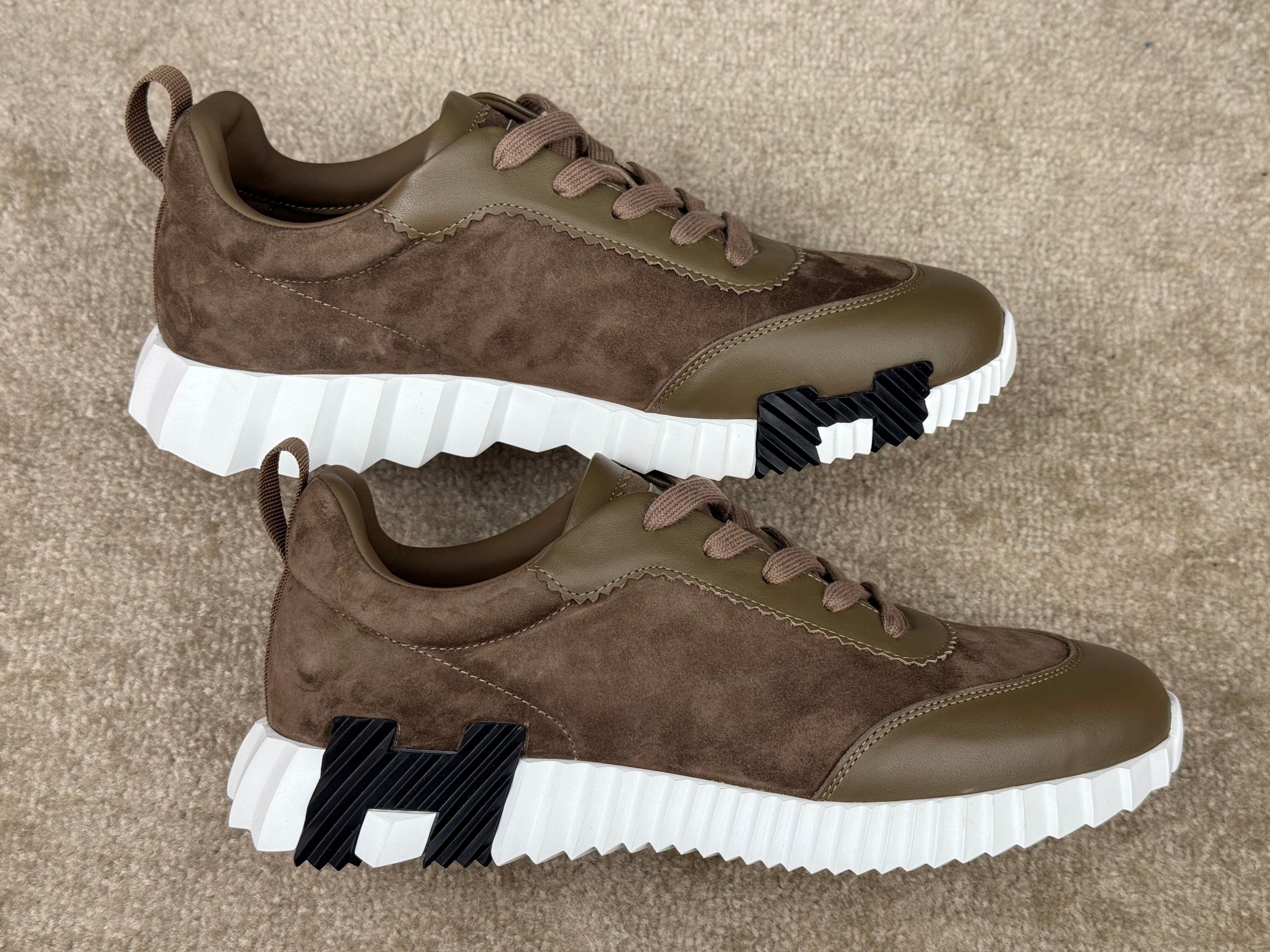 Sneakers Hrms Bouncing