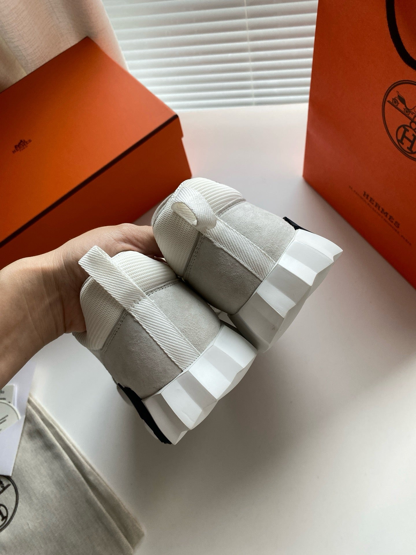 Sneakers Hrms Bouncing