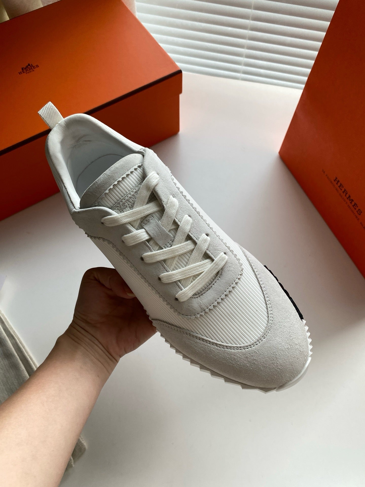 Sneakers Hrms Bouncing