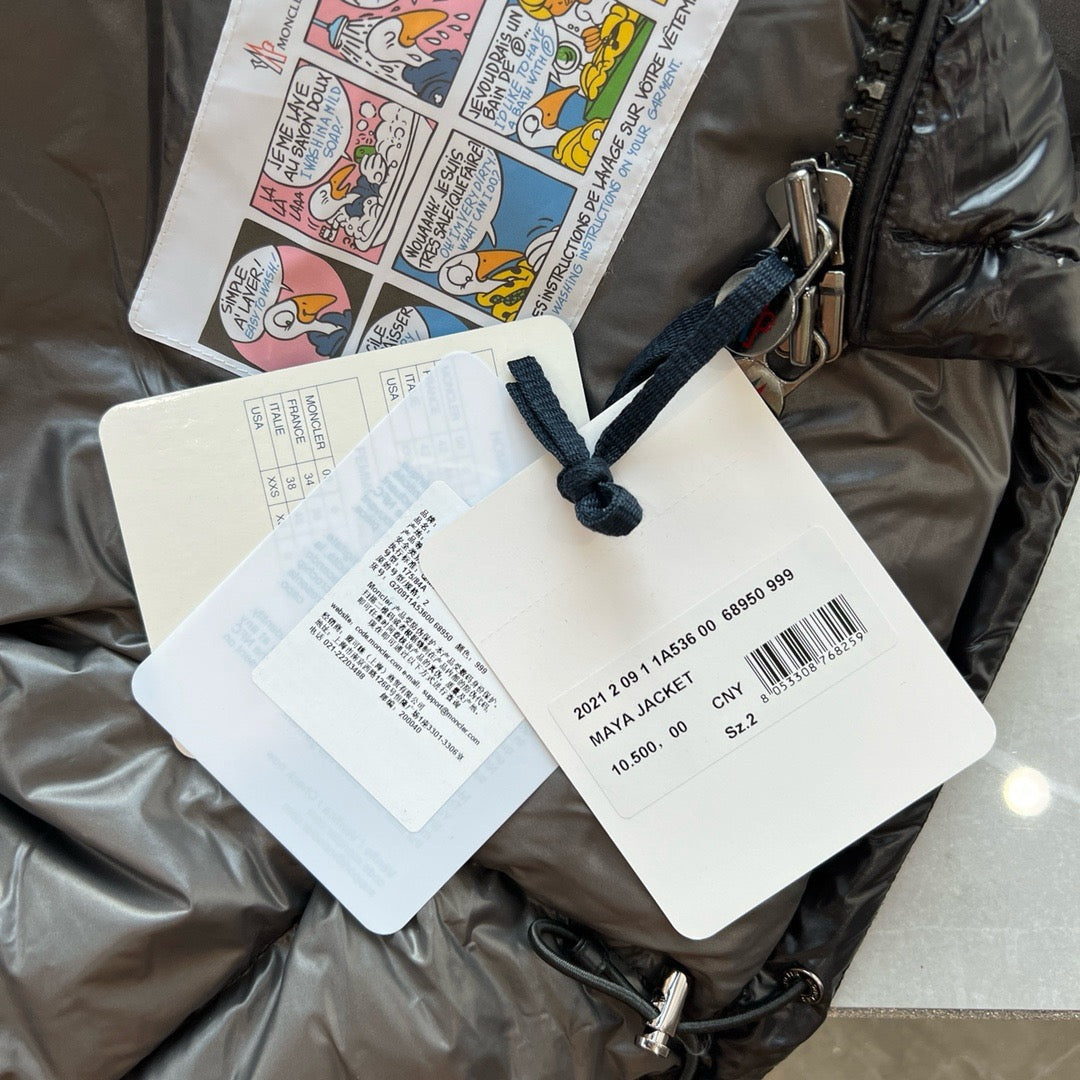 Doudoune Moncl’r Maya noir 2024