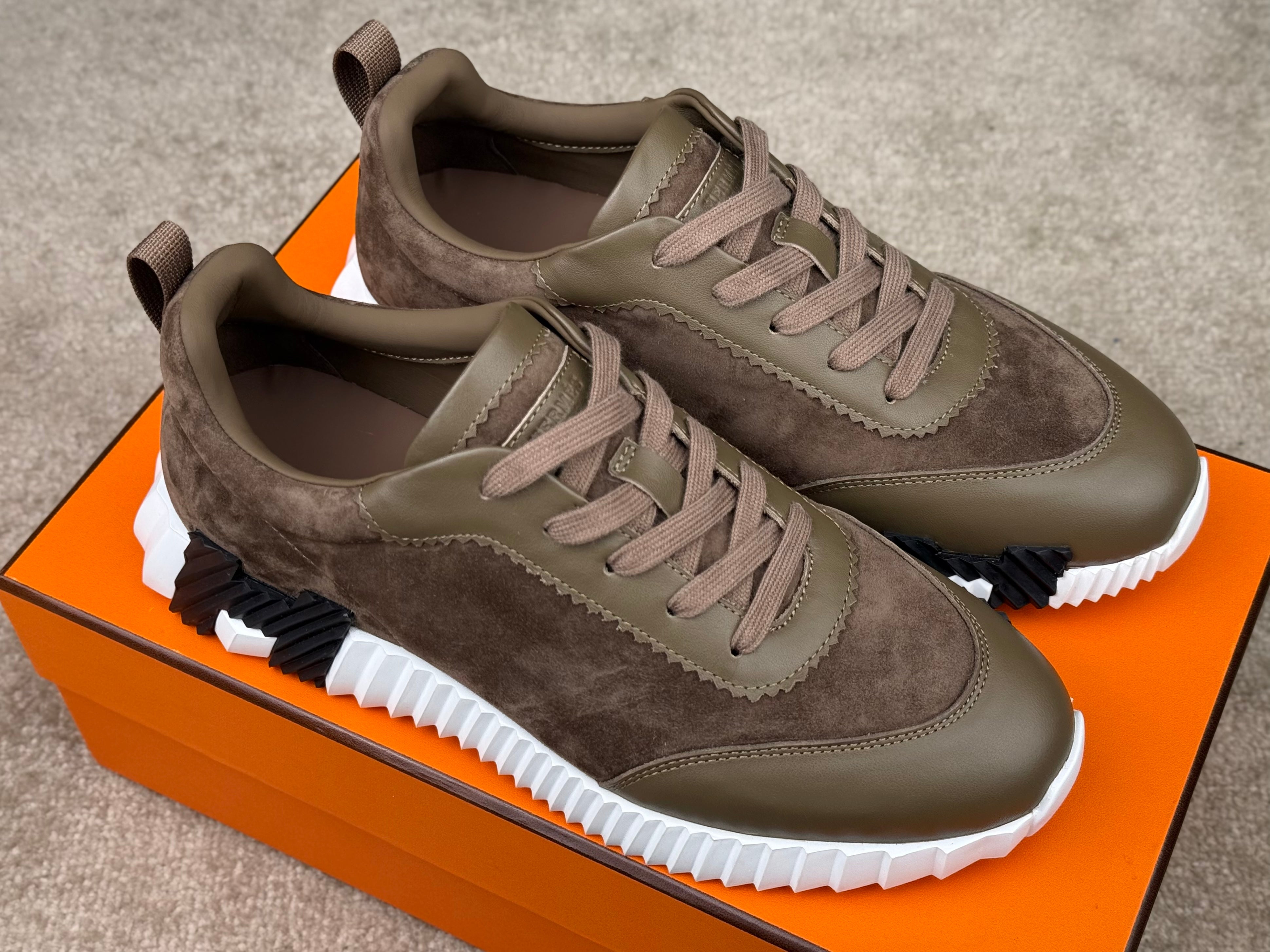 Sneakers Hrms Bouncing